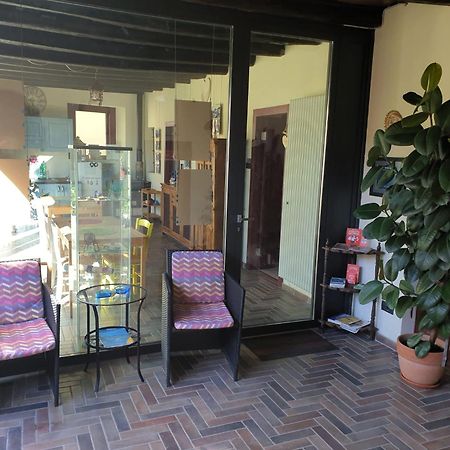 ガヴィラーテ Le Tre Arti Bed & Breakfast エクステリア 写真